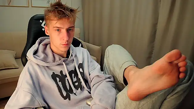 MrSexyCum4U online show from September 29, 2025, 1:38 pm