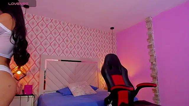 ALANA WATSONN online show from November 27, 2025, 2:57 am