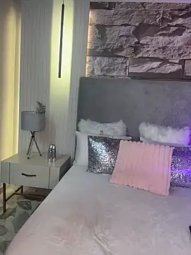 VioletaMaddox online show from February 26, 2026, 5:39 am