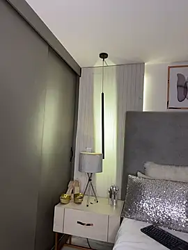 VioletaMaddox online show from March 10, 2026, 4:06 am