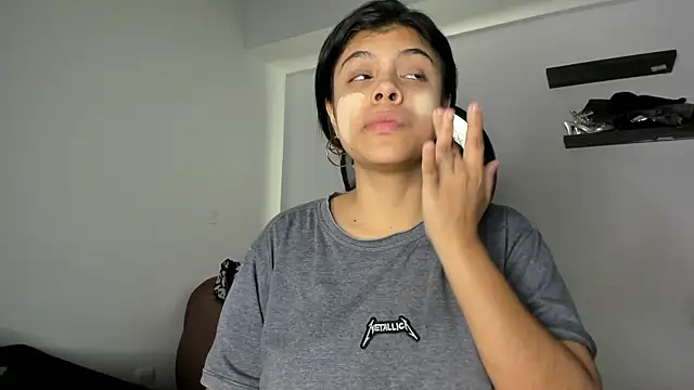 Aleja-02 online show from September 29, 2025, 8:35 pm