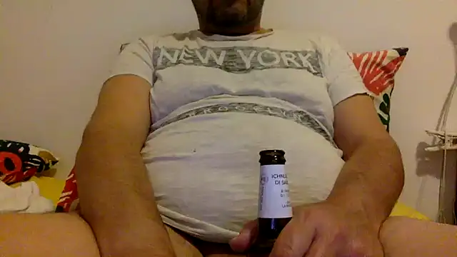 steve669 hot online show from October 6, 2025, 5:10 pm