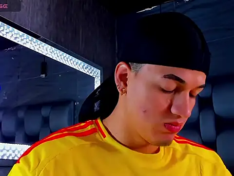 rocoo santos online show from March 10, 2026, 5:40 pm