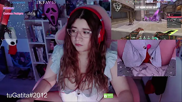 Pink girl0n online show from October 27, 2025, 9:30 pm