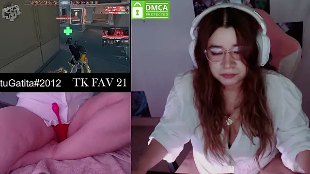 Pink girl0n online show from February 1, 2026, 11:47 pm