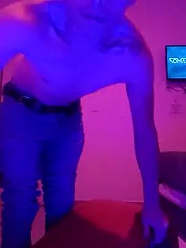 PitudoWuero online show from April 2, 2026, 1:25 am