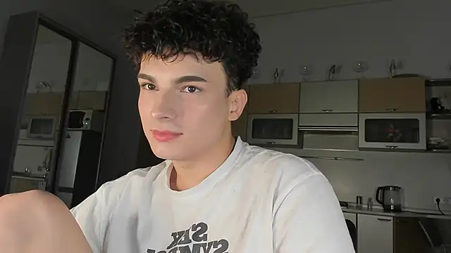 mystic evan online show from September 17, 2025, 12:18 pm