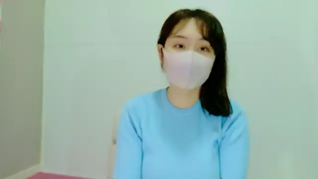 Snapshot of RenaFcup chatting on June 23, 2026, 11:41 am RenaFcup online show from June 23, 2026, 11:41 am