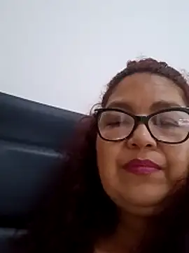 ladytropical1 online show from November 22, 2025, 6:40 pm