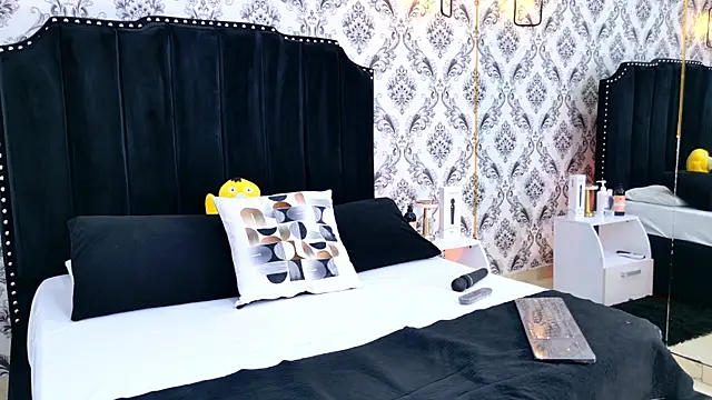 Angelique Angell online show from January 10, 2026, 7:48 pm