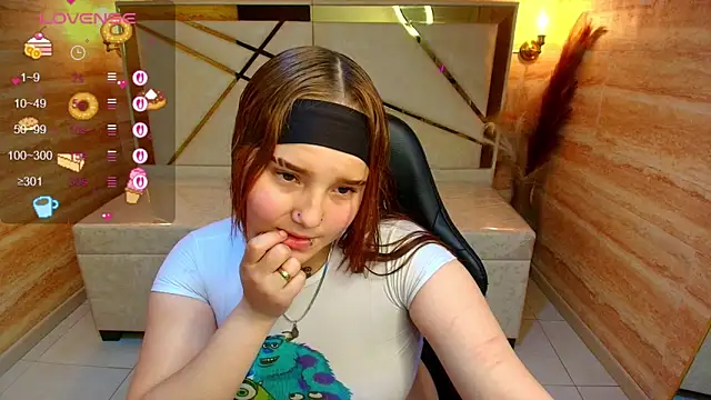 Snapshot of black_russo_r chatting on September 13, 2025, 7:35 pm black russo r online show from September 13, 2025, 7:35 pm