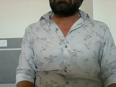 autophile-indian online show from December 3, 2025, 6:21 am