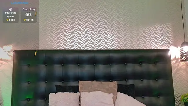 Sharonevanss  online show from January 8, 2026, 8:11 pm