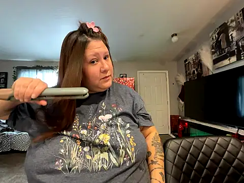 JizzyJazzunleashed online show from November 19, 2025, 4:18 pm