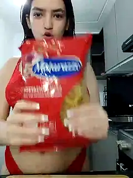 Snapshot of abrilour chatting on October 4, 2025, 3:04 am abrilour online show from October 4, 2025, 3:04 am