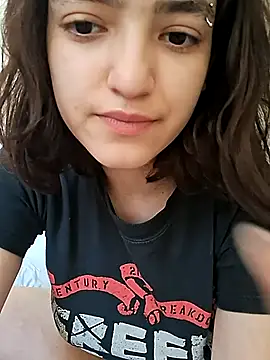 Snapshot of abrilour chatting on October 10, 2025, 5:34 pm abrilour online show from October 10, 2025, 5:34 pm