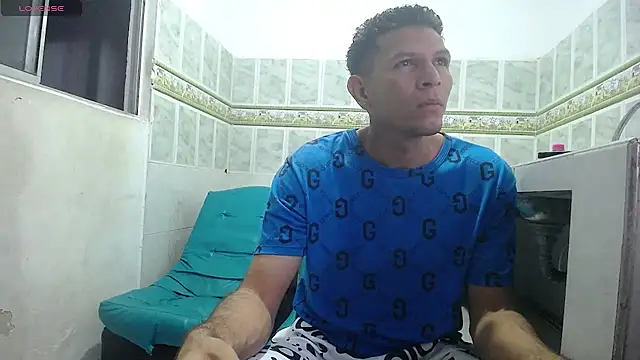 Snapshot of lindoshot_sexlove chatting on September 9, 2025, 3:17 am lindoshot sexlove online show from September 9, 2025, 3:17 am