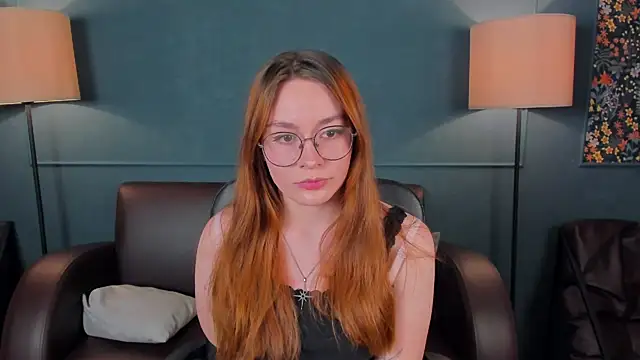 LanaAirlie online show from October 21, 2025, 3:29 am