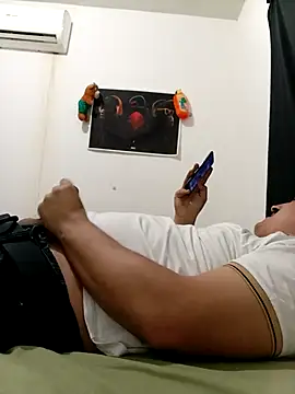 Snapshot of lameraverja123 chatting on November 12, 2025, 7:42 am lameraverja123 online show from November 12, 2025, 7:42 am