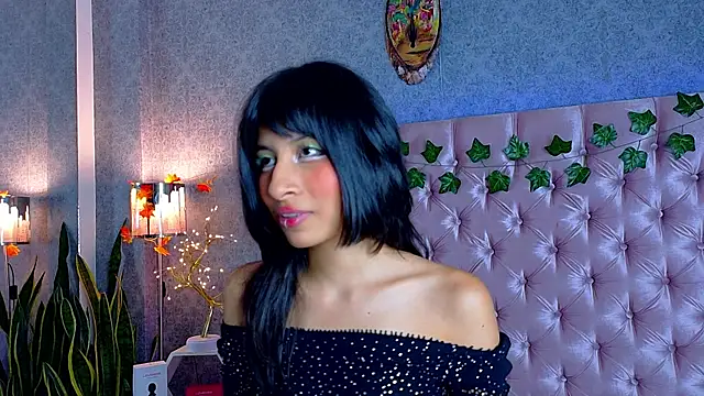 LizetteKitty online show from November 8, 2025, 12:44 am