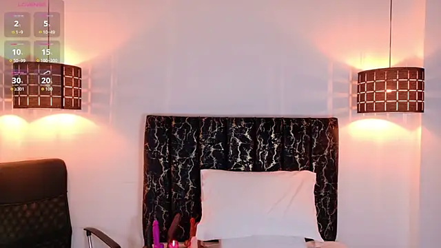 evvaa moon69 online show from March 31, 2026, 12:27 pm