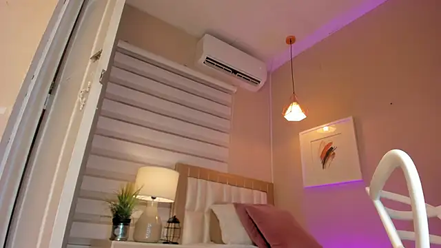  paula x online show from September 10, 2025, 11:32 am