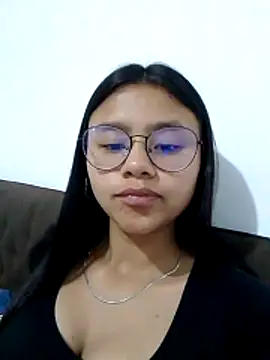 SofieLove 01 online show from March 24, 2026, 6:40 am