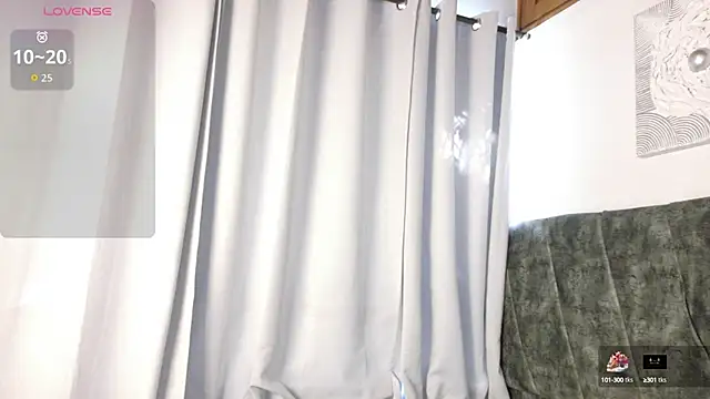 Snapshot of ValeriGallardo17 chatting on October 3, 2025, 8:17 pm ValeriGallardo17 online show from October 3, 2025, 8:17 pm