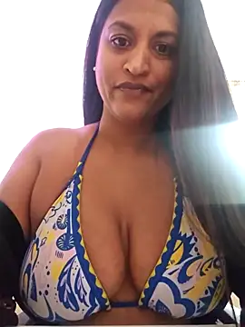 Snapshot of Busty_AriaX chatting on October 22, 2025, 4:07 pm Busty AriaX online show from October 22, 2025, 4:07 pm