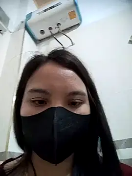 -Mie-xxx online show from February 26, 2026, 5:01 pm