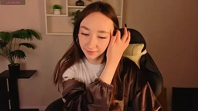 Miche1le Allenne online show from March 12, 2026, 1:01 am