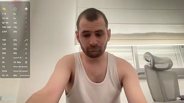 Snapshot of raynstars chatting on February 18, 2026, 12:01 pm raynstars online show from February 18, 2026, 12:01 pm