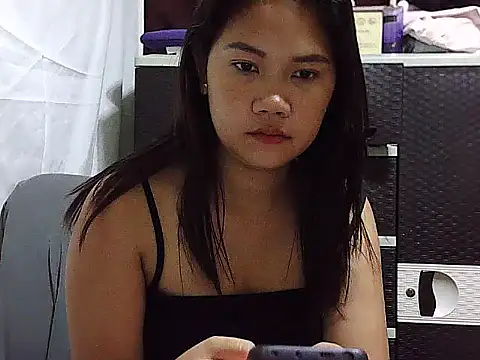 Snapshot of SexypilipinaLady22 chatting on March 10, 2026, 5:45 am SexypilipinaLady22 online show from March 10, 2026, 5:45 am