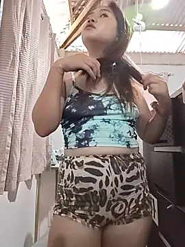 Snapshot of SexypilipinaLady22 chatting on June 25, 2026, 5:23 am SexypilipinaLady22 online show from June 25, 2026, 5:23 am