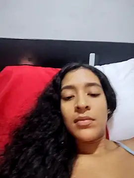 Amber-Sweett online show from October 23, 2025, 2:00 am