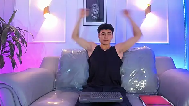 Leo santoro online show from March 19, 2026, 1:26 pm