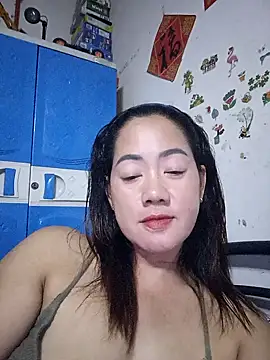 Snapshot of SweetASS6969 chatting on June 4, 2026, 3:29 pm SweetASS6969 online show from June 4, 2026, 3:29 pm