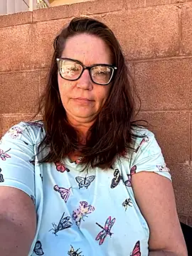 petalsexy online show from October 4, 2025, 7:12 pm