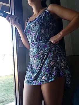 Snapshot of cicinha3657 chatting on May 6, 2026, 5:51 pm cicinha3657 online show from May 6, 2026, 5:51 pm