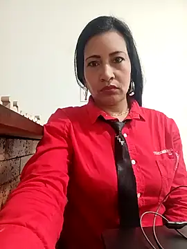 PAULA20- online show from September 19, 2025, 12:39 pm