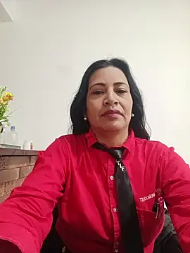 PAULA20- online show from October 7, 2025, 12:57 pm