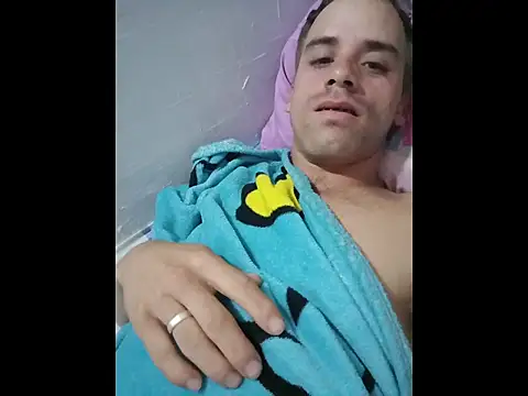 alex-golden online show from January 9, 2026, 1:36 pm