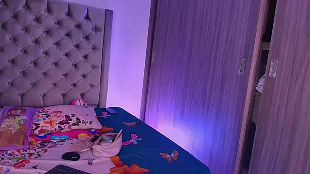 dreamsussi online show from January 13, 2026, 9:31 pm