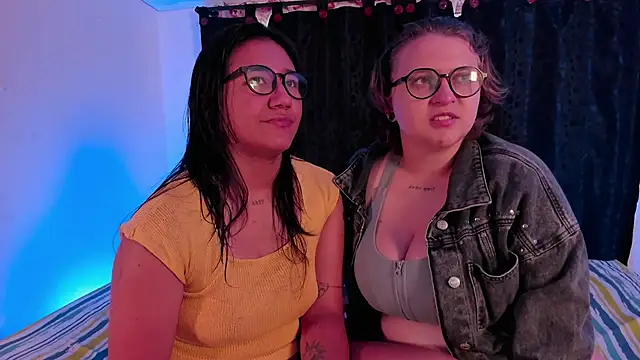 CrazyCakes  online show from May 27, 2026, 8:17 pm