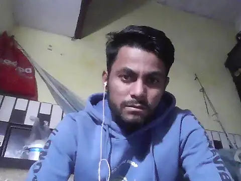 ursdreamperson online show from December 16, 2025, 4:12 pm