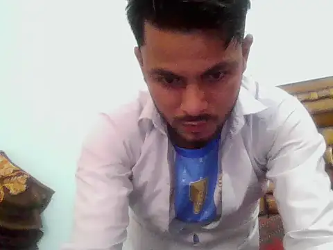 ursdreamperson online show from March 23, 2026, 1:53 am