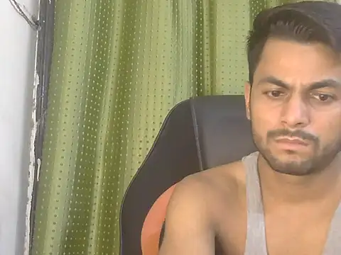 ursdreamperson online show from July 8, 2026, 1:15 pm
