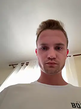 Italy sex boy online show from September 16, 2025, 2:51 pm