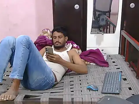 krishjaat43 online show from March 9, 2026, 2:37 am