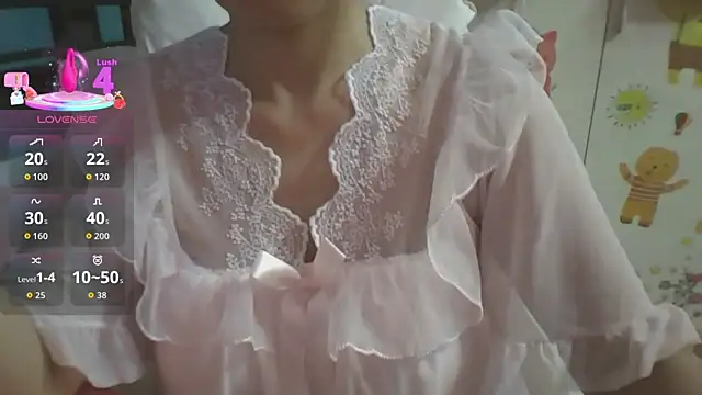 Snapshot of nikohaha2025 chatting on November 1, 2025, 8:49 am nikohaha2025 online show from November 1, 2025, 8:49 am